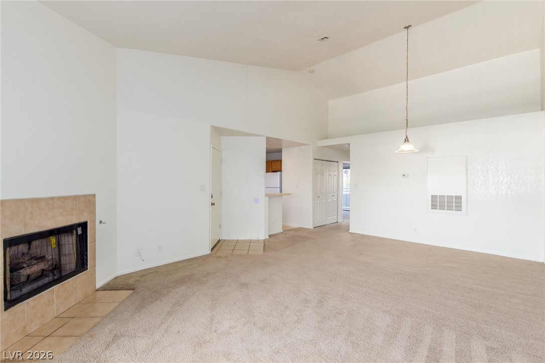Photo 4 of 5072 S Rainbow Boulevard #205