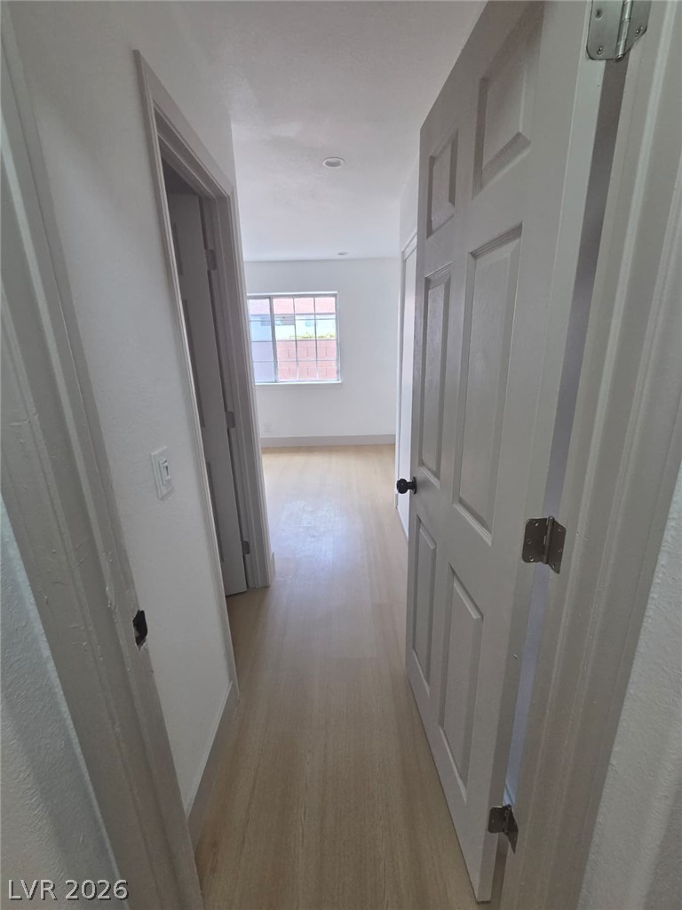 Photo 7 of 25, 1800 Edmond Street #116