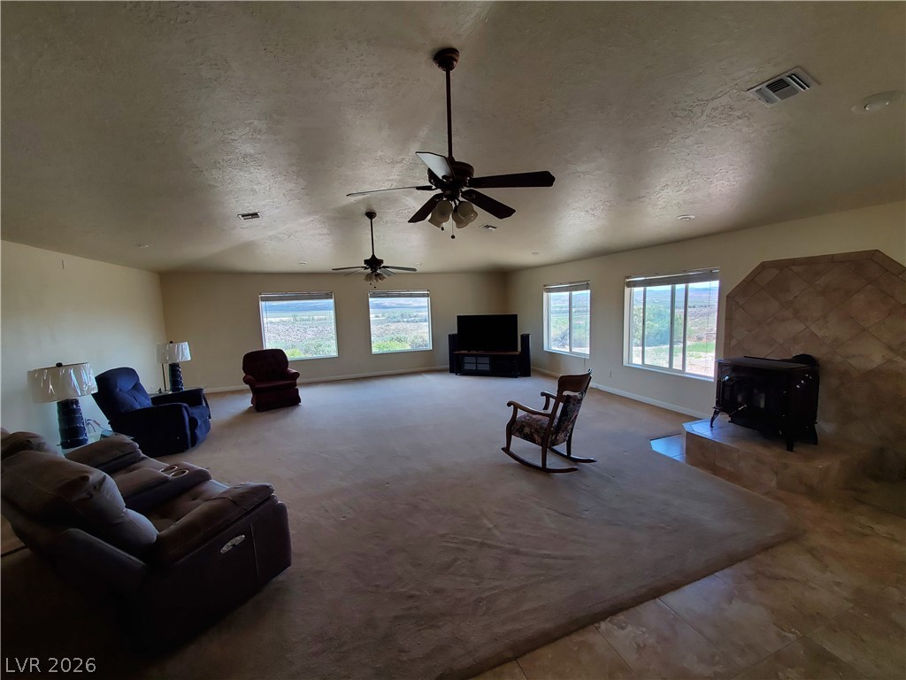Photo 7 of 43, 5272 Truman Lane