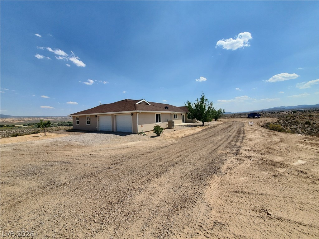 Photo 24 of 43, 5272 Truman Lane