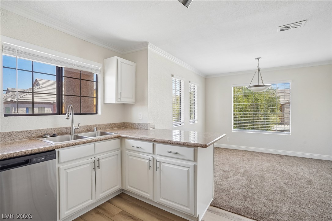 Photo 2 of 2700 N Rainbow Boulevard #2136