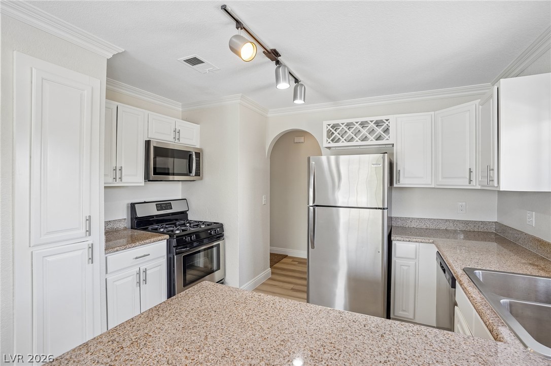 Photo 3 of 2700 N Rainbow Boulevard #2136