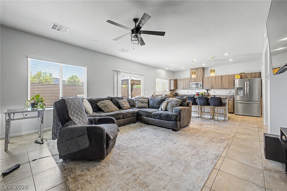 Photo 9 of 40, 4515 Ginger Hills Avenue