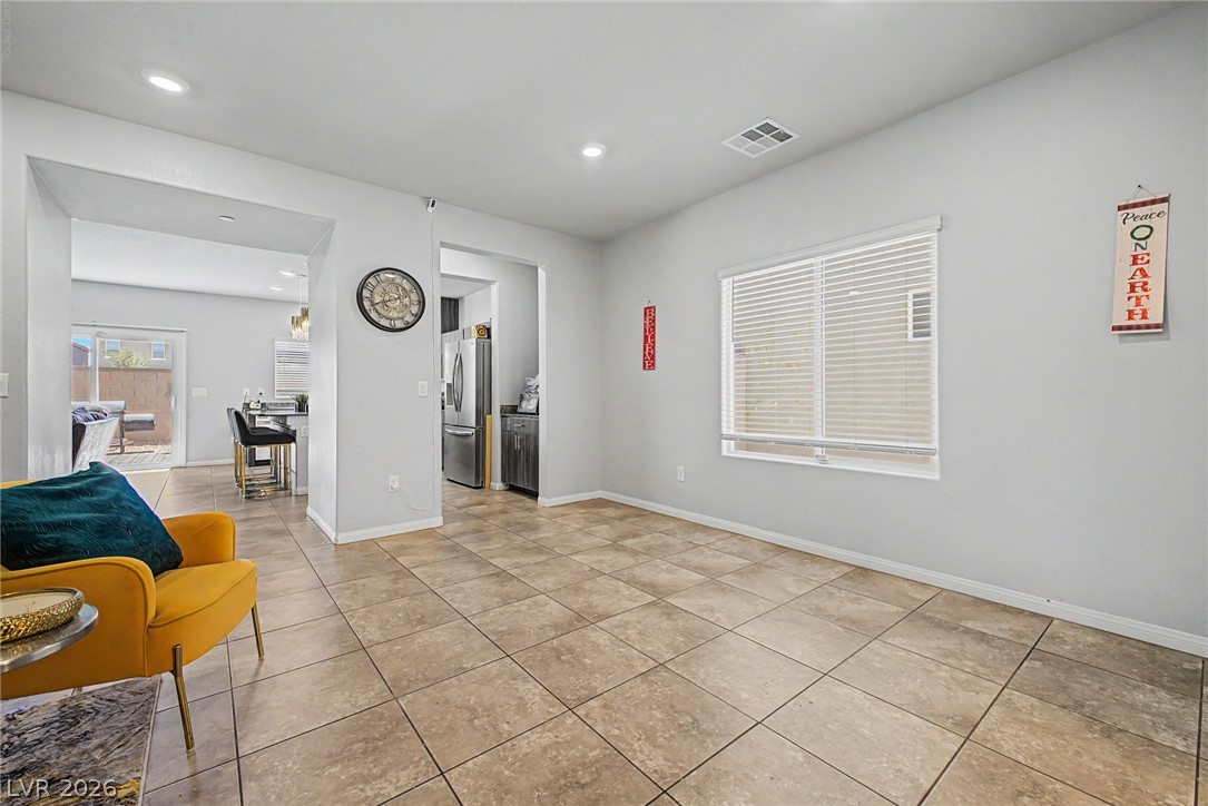 Photo 5 of 4515 Ginger Hills Avenue