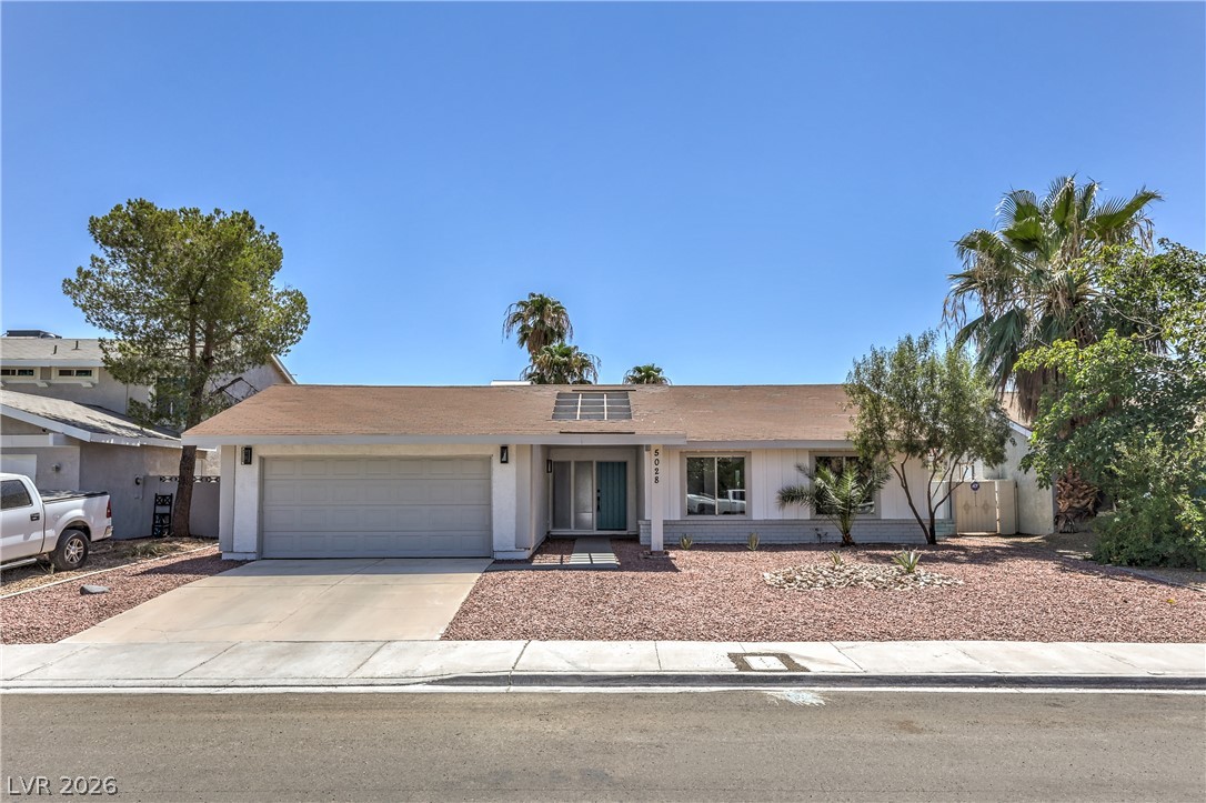 5028 Meadow Grove Court, Las Vegas 89120