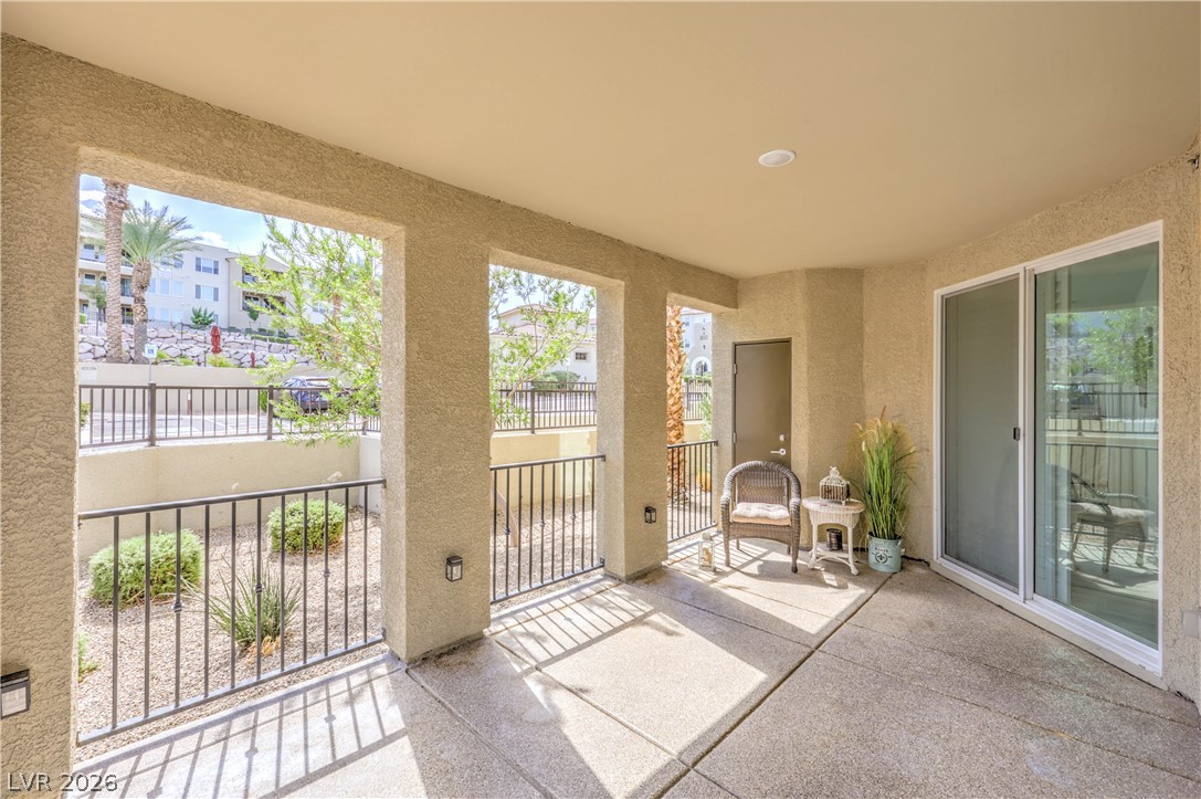 Photo 29 of 51, 2555 Hampton Road #4104