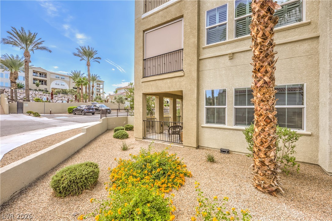 Photo 31 of 51, 2555 Hampton Road #4104