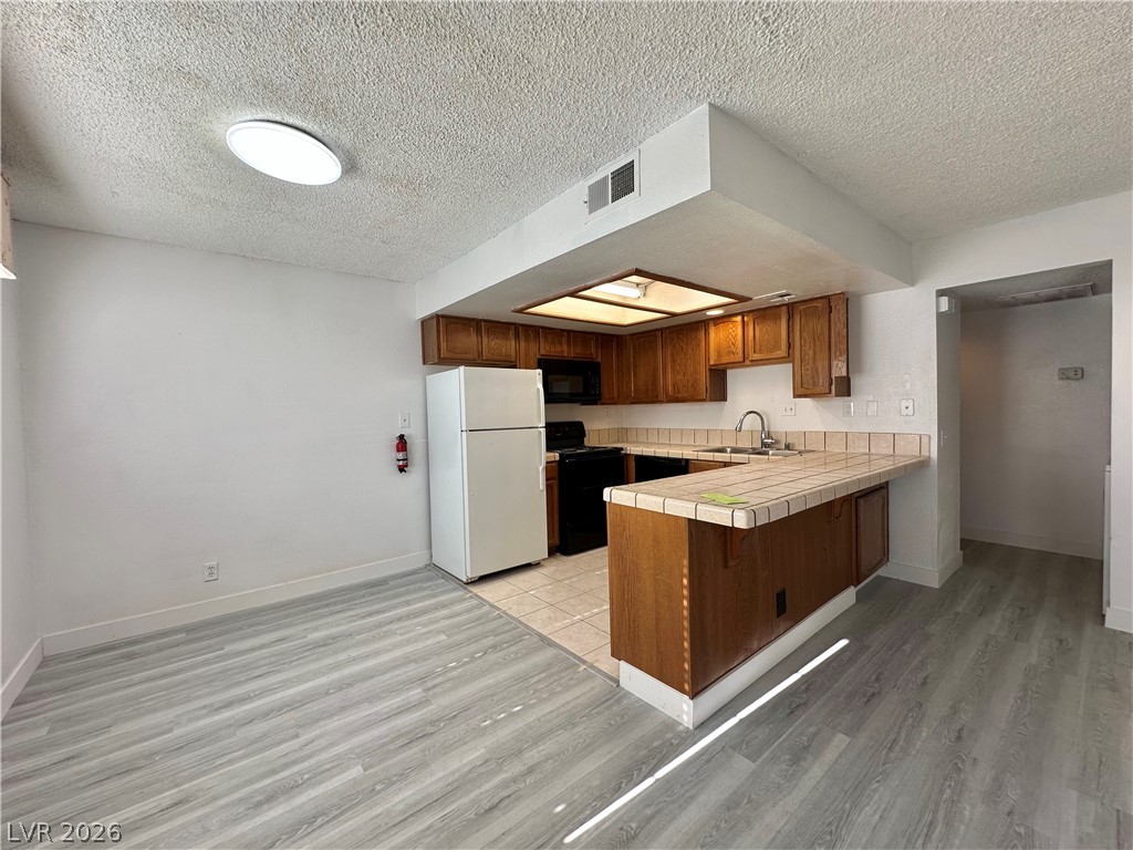 Photo 11 of 21, 4140 Gannet Circle #251