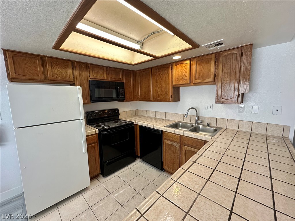 Photo 13 of 21, 4140 Gannet Circle #251
