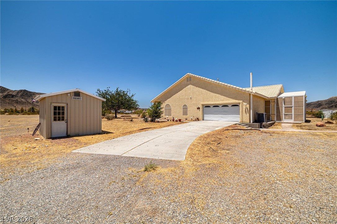 Photo 5 of 2601 Balzar Street