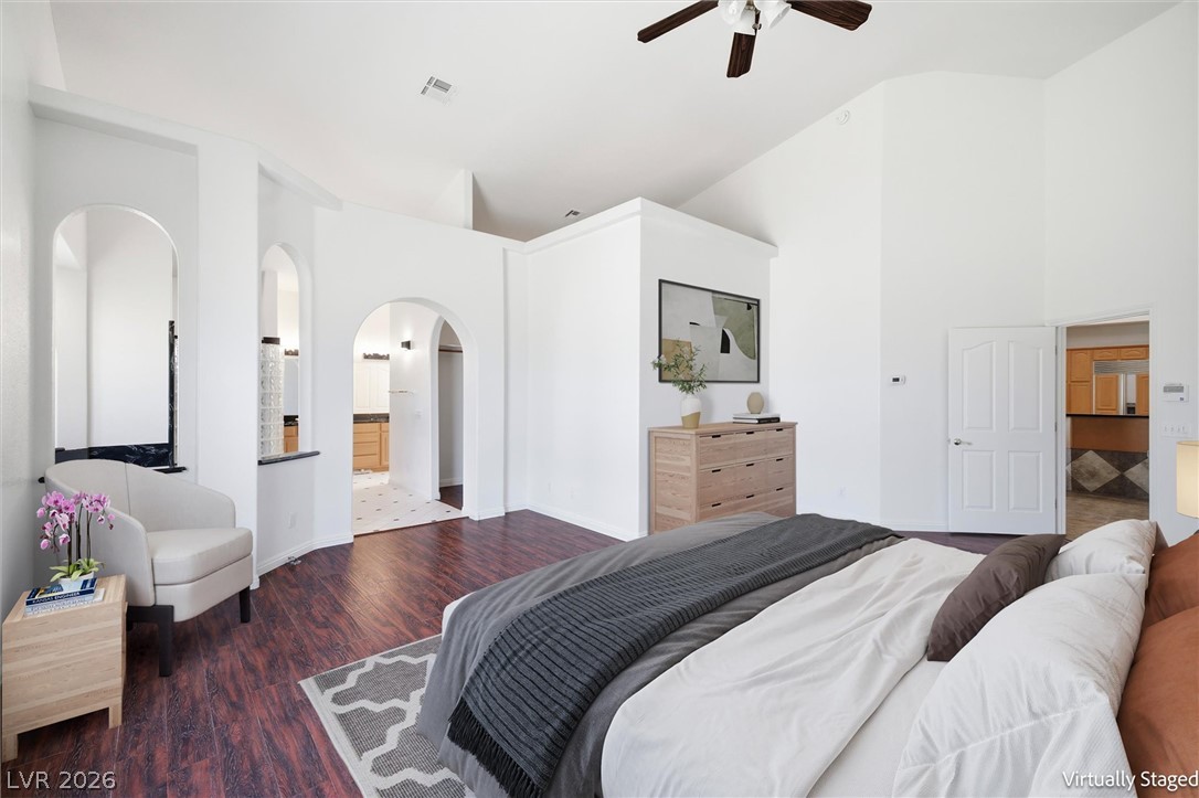 Photo 8 of 54, 2601 Balzar Street