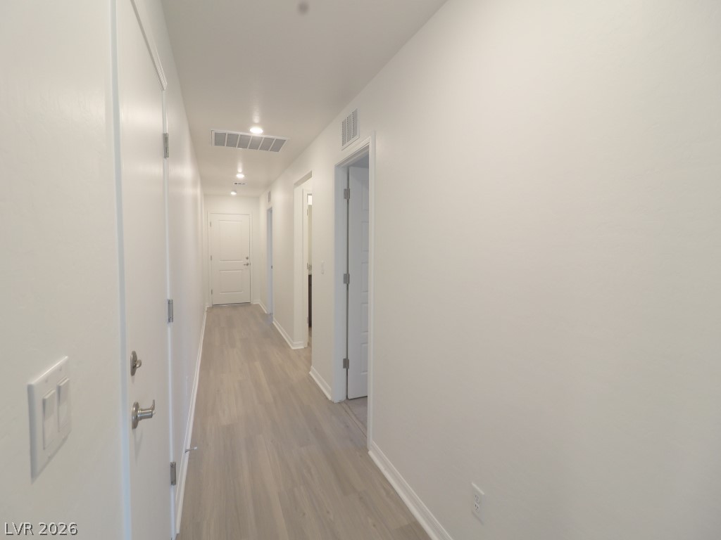 Photo 3 of 513 Abrazar Avenue