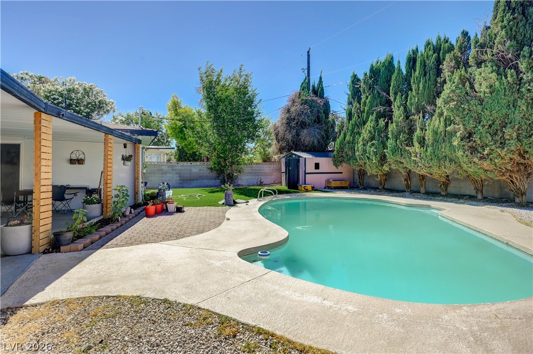 Photo 9 of 42, 4412 Denia Circle