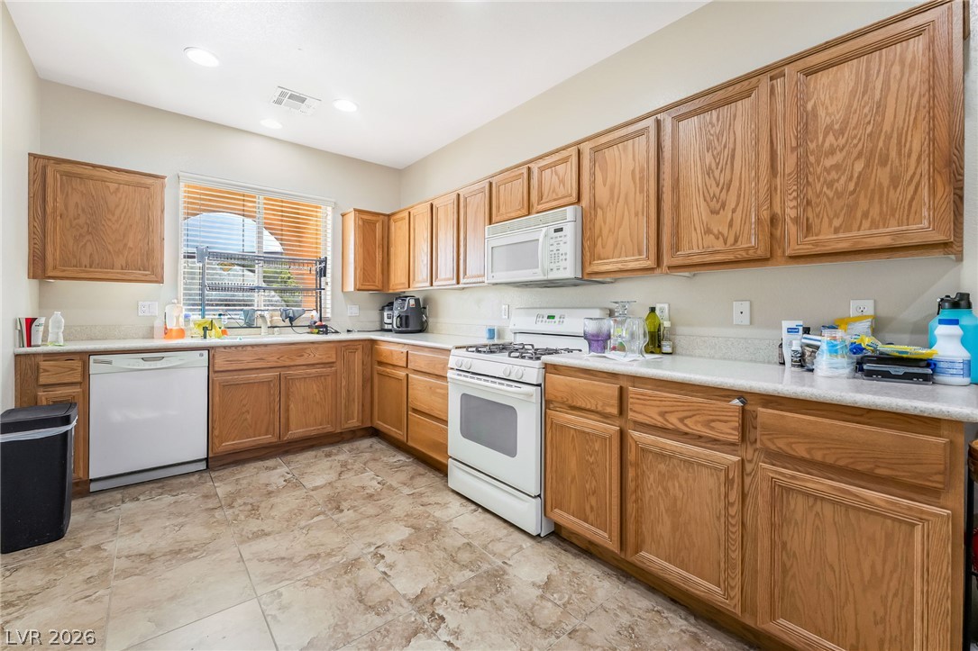Photo 4 of 8573 Vestia Court
