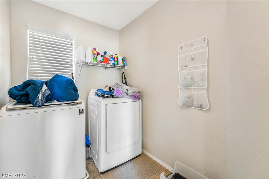 Photo 17 of 21, 8573 Vestia Court