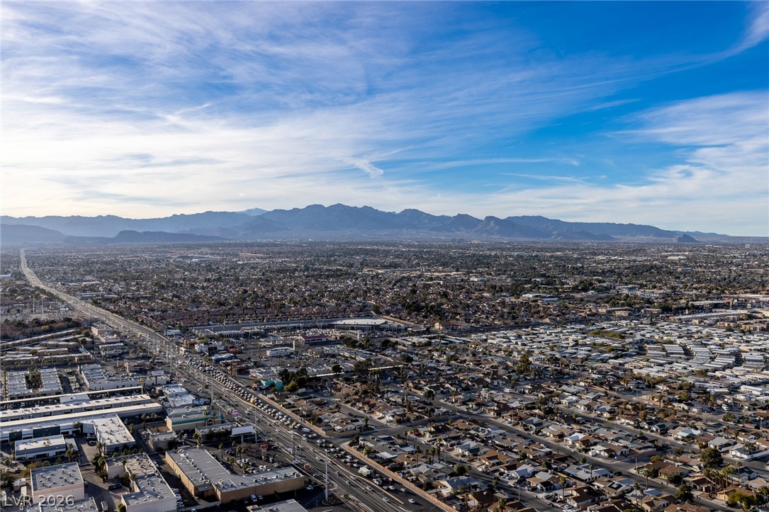 Photo 56 of 80, 4381 W Flamingo Road #57308