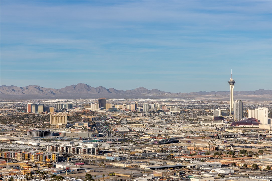 Photo 65 of 80, 4381 W Flamingo Road #57308