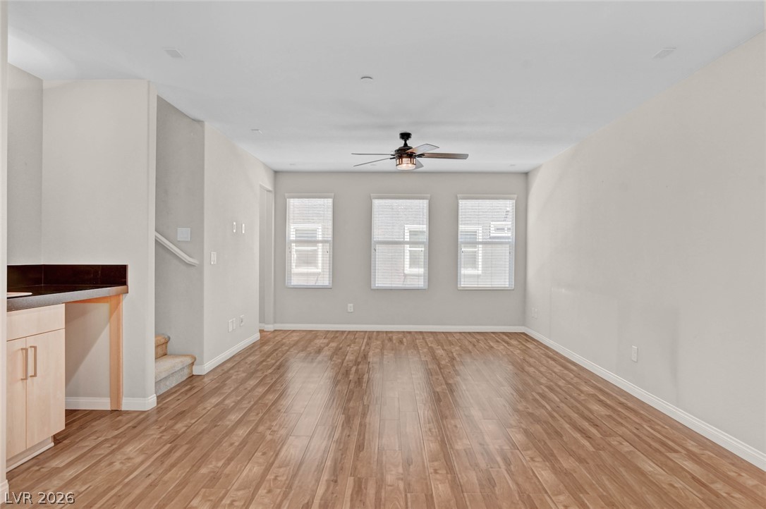 Photo 13 of 61, 9050 W Tropicana Avenue #1066