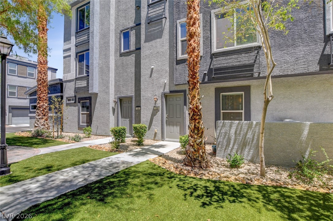 Photo 8 of 61, 9050 W Tropicana Avenue #1066