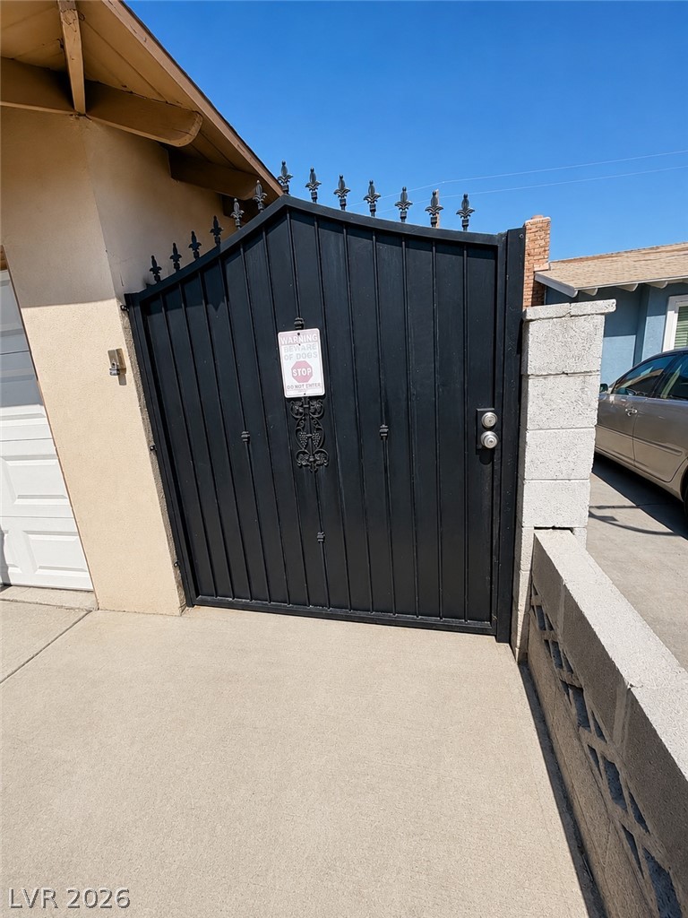 Photo 4 of 2105 El Greco Street