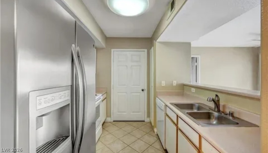 Photo 11 of 20, 2300 E Silverado Ranch Boulevard #1094