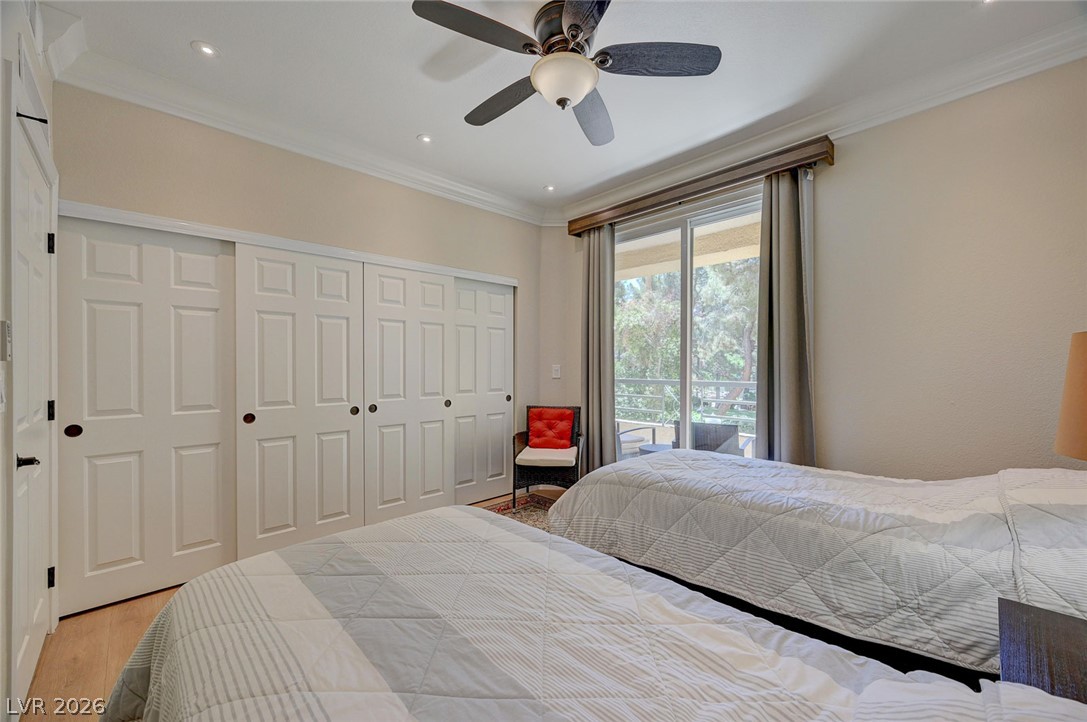 Photo 20 of 66, 230 E Flamingo Road #106