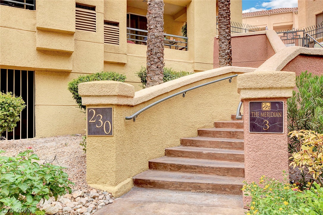 Photo 30 of 66, 230 E Flamingo Road #106