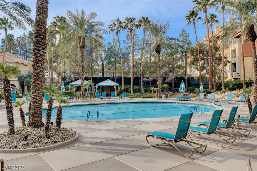 Photo 46 of 66, 230 E Flamingo Road #106