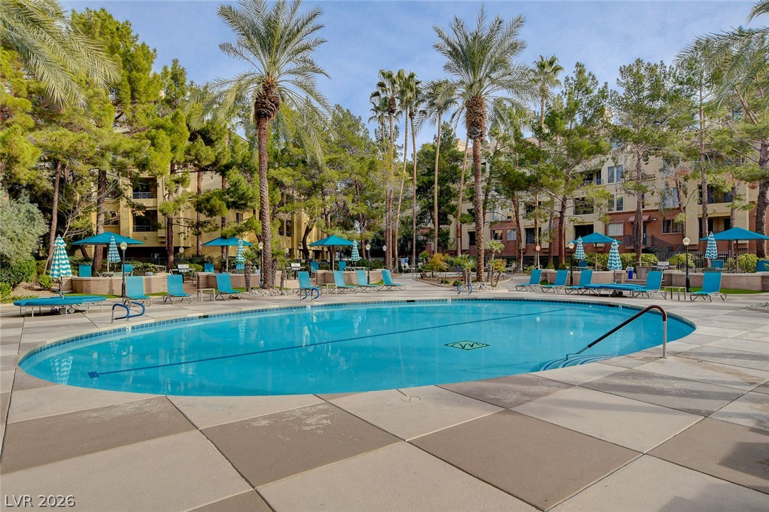 Photo 48 of 66, 230 E Flamingo Road #106