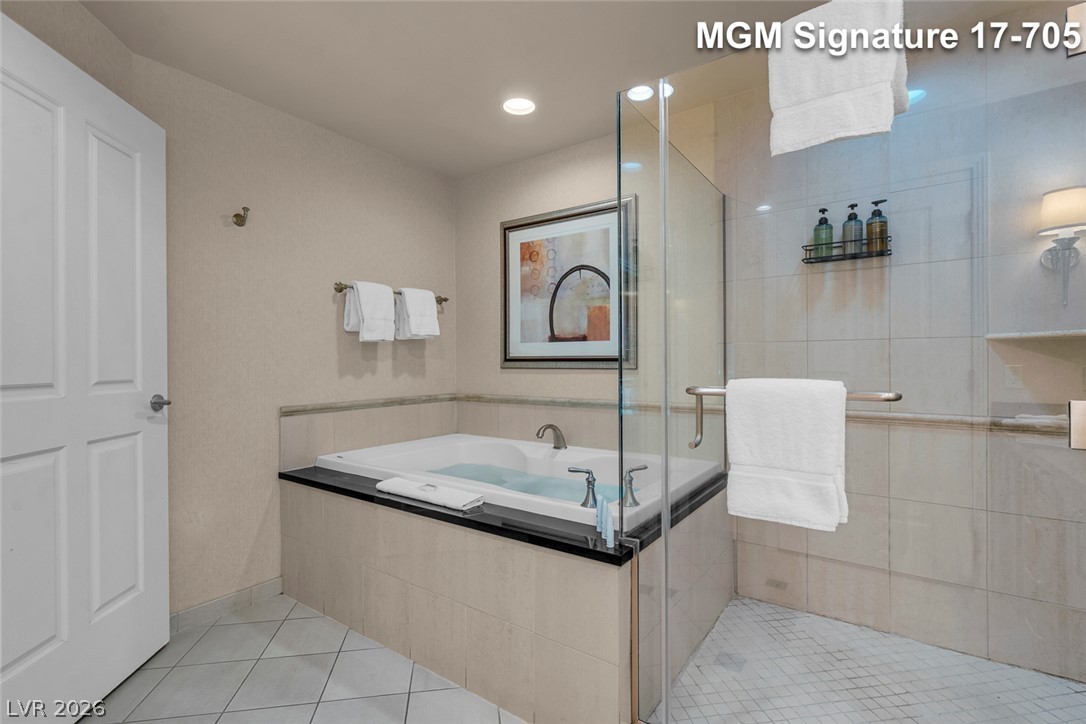Photo 39 of 59, 135 E Harmon Avenue #1705