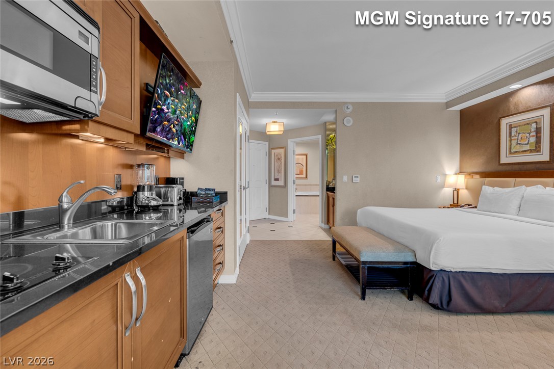 Photo 23 of 59, 135 E Harmon Avenue #1705
