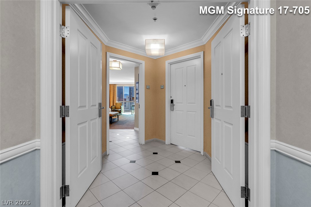 Photo 4 of 135 E Harmon Avenue #1705
