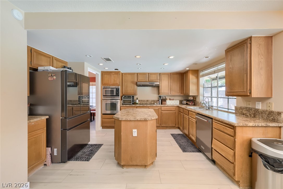 Photo 12 of 29, 6413 Vicuna Drive