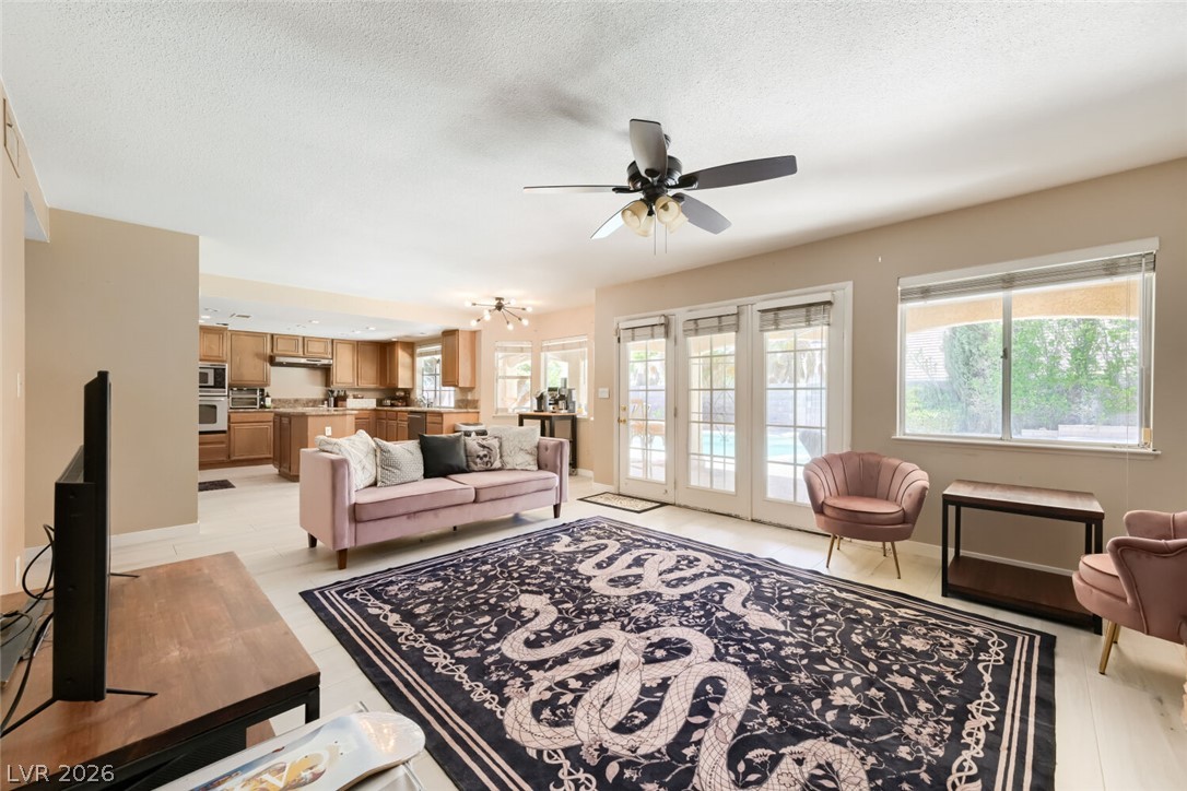 Photo 15 of 29, 6413 Vicuna Drive