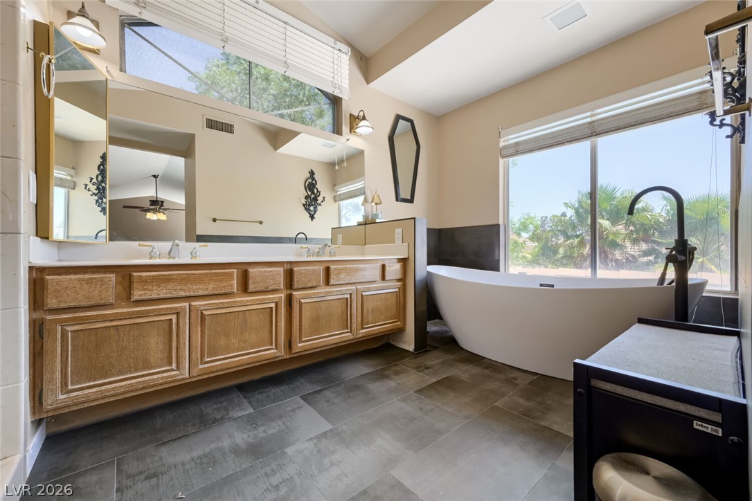 Photo 16 of 29, 6413 Vicuna Drive
