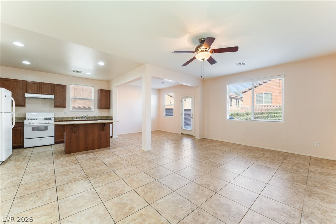 Photo 4 of 7388 Cobbhan Drive