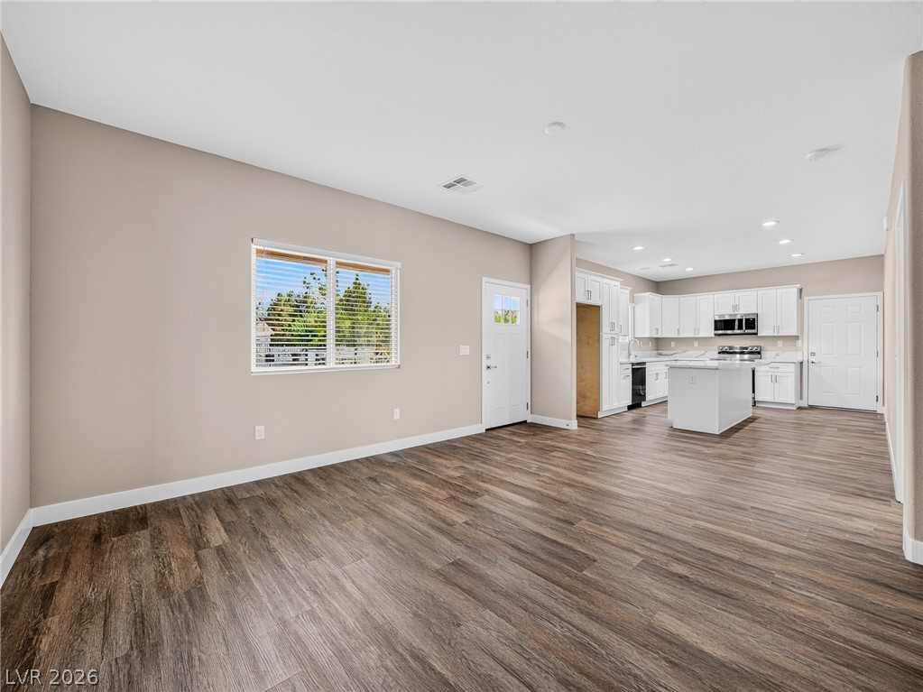 Photo 5 of 1310 Carson Street