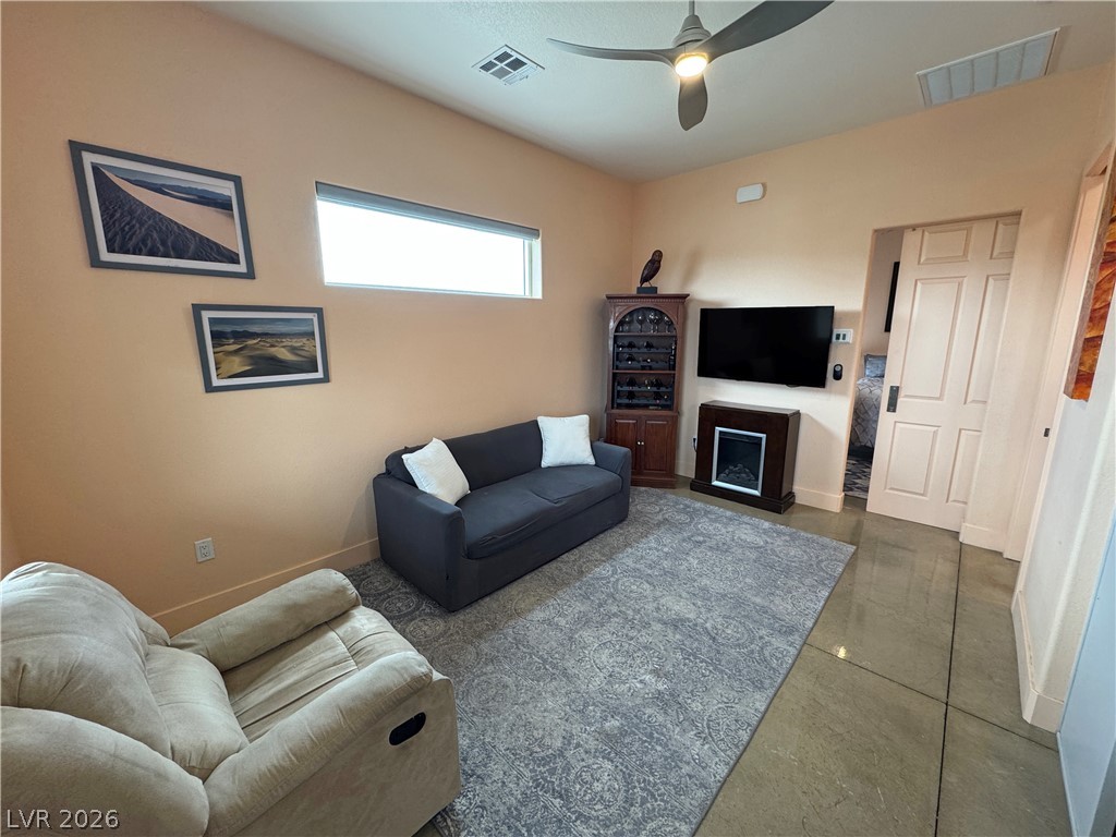 Photo 11 of 53, 4830 East Comanche Drive