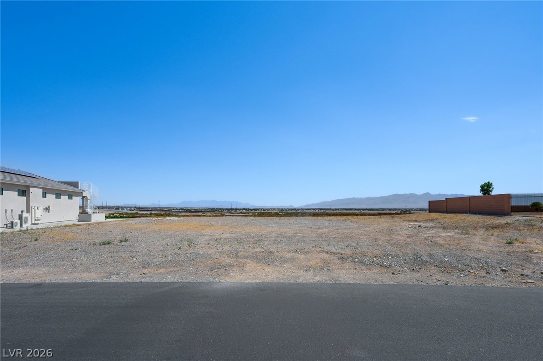 6079 E Spring Mountain Boulevard, Pahrump 89048