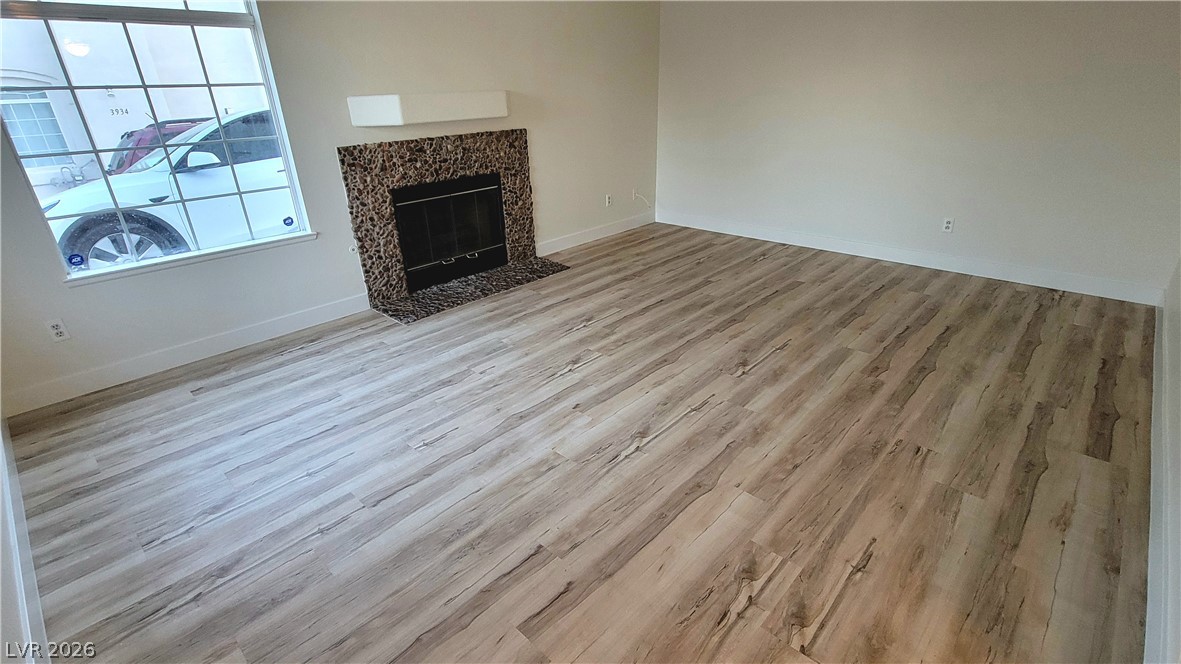 Photo 3 of 3930 Starfield Lane