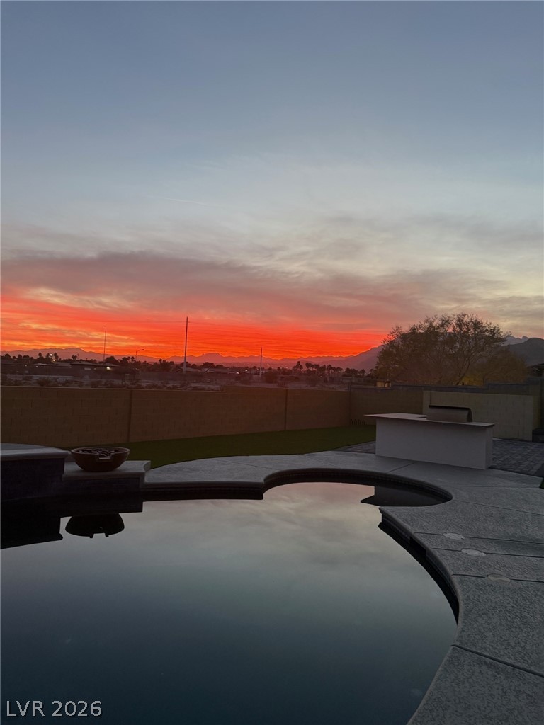 8685 Queens Brook Court, Las Vegas