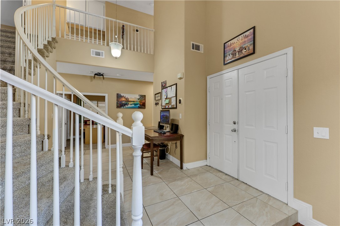 Photo 6 of 59, 9229 Valador Avenue