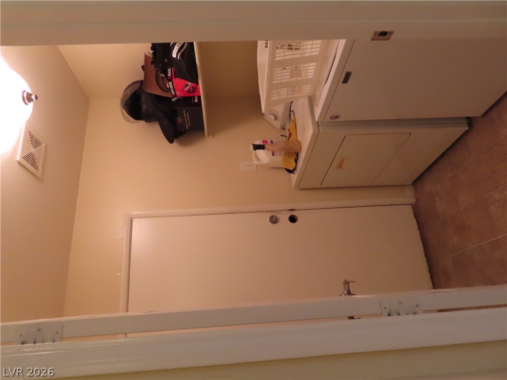Photo 20 of 31, 3205 Wexford Hill Court