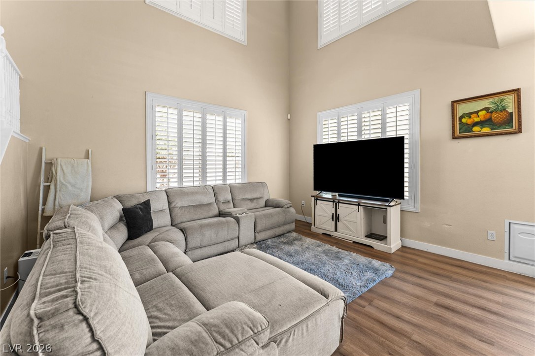 Photo 5 of 8488 Ravencrest Street