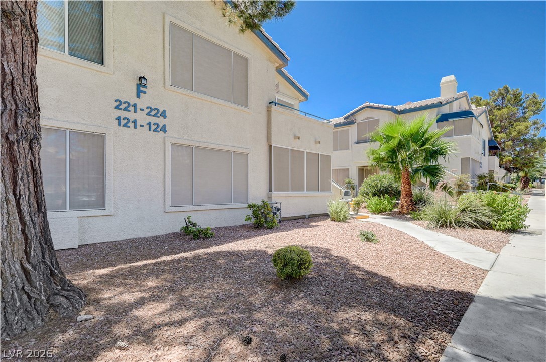 Photo 38 of 47, 3425 E RUSSELL Road #223