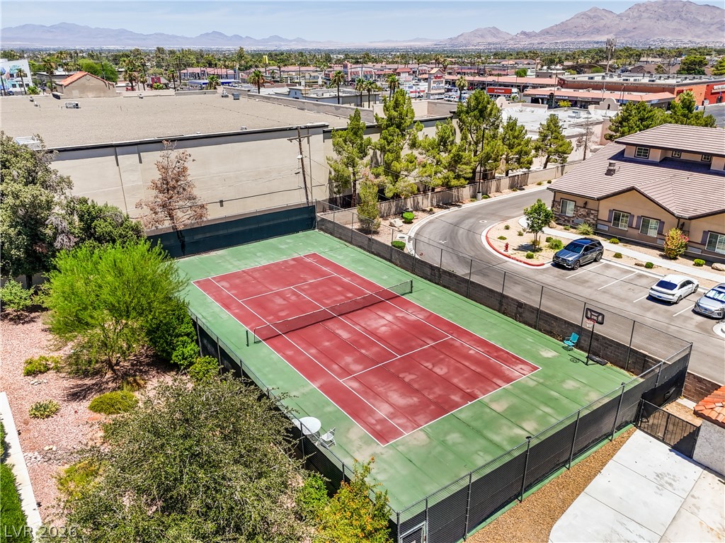 Photo 40 of 50, 2731 San Lago Court