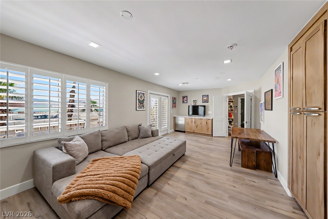 Photo 24 of 38, 8986 Sidebrook Court