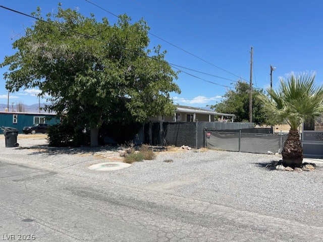Photo 5 of 1061 S Comstock Circle