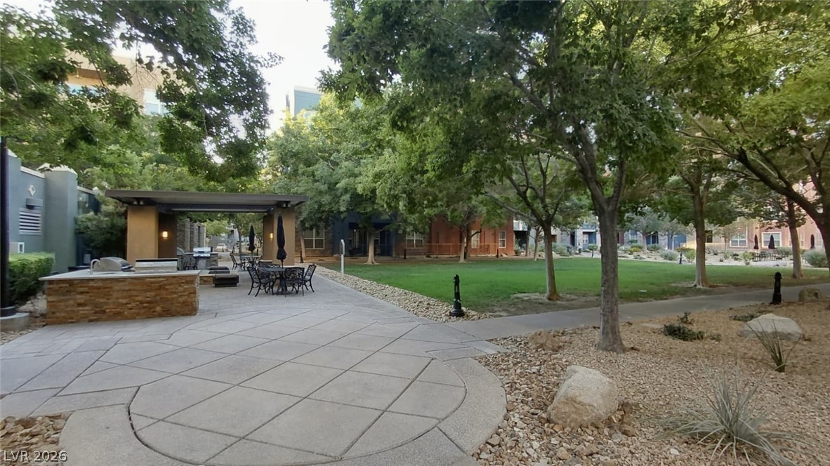 Photo 18 of 35, 56 E Serene Avenue #120