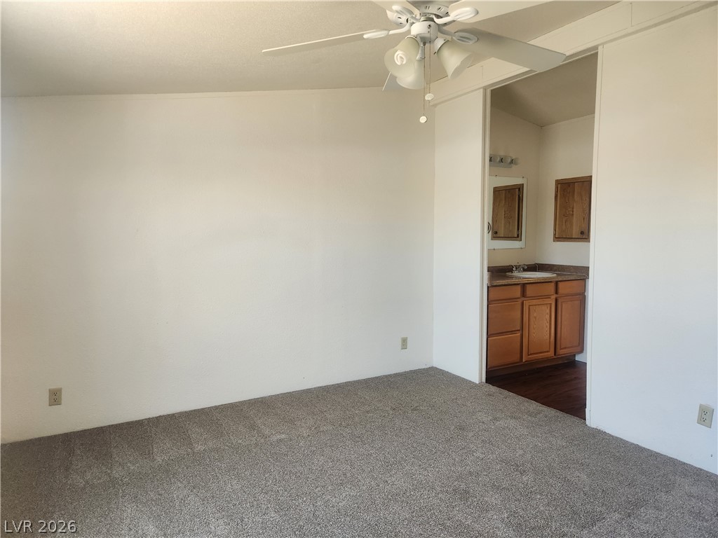 Photo 16 of 35, 3189 Del Monte Street